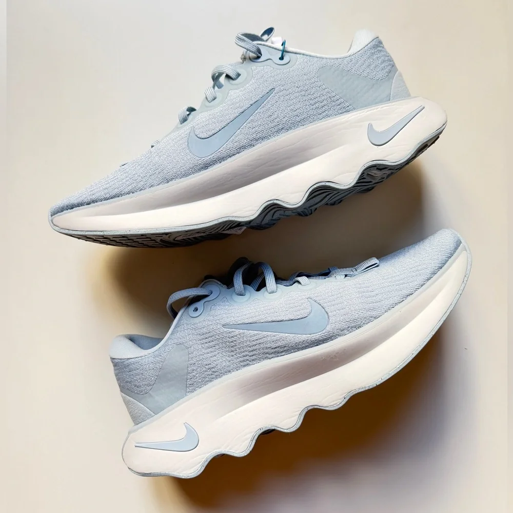 NWOT Nike Motiva Women's Walking Shoes Light Armory Blue DV1238-402Wmns10.5/Men9 - Picture 4 of 12